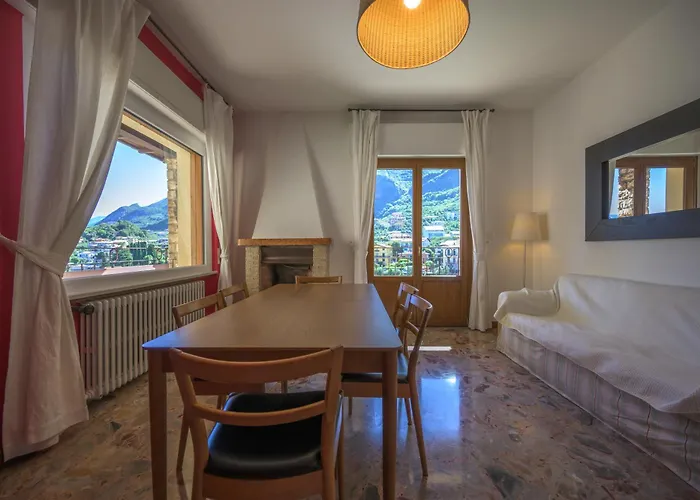 Breathtaking View. Appartement Malcesine