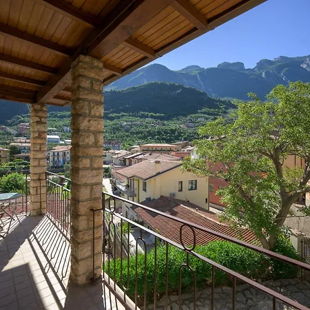 Breathtaking View. Apartamento Malcesine